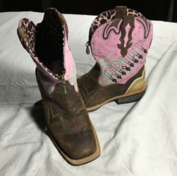 Ariat Shoes - Ariat boots